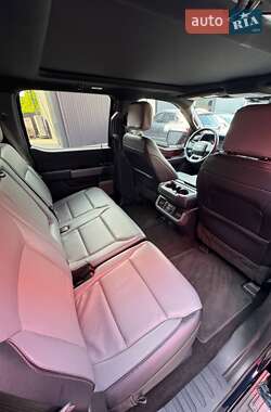 Пикап Ford F-150 2022 в 