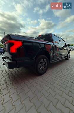 Пикап Ford F-150 2022 в 