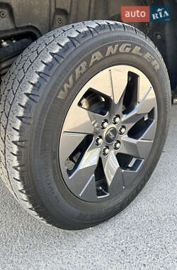 Пикап Ford F-150 2023 в 