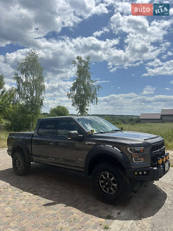 Пикап Ford F-150 2015 в Ивано-Франковске