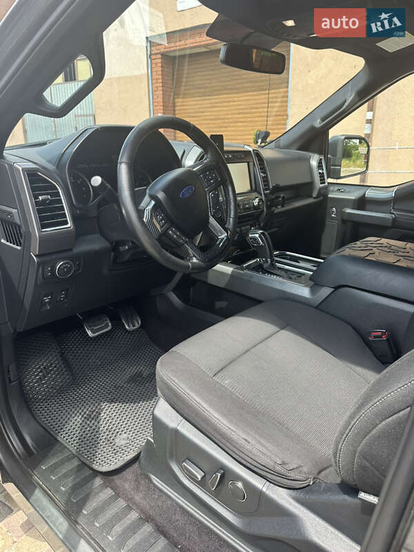 Пикап Ford F-150 2015 в Ивано-Франковске