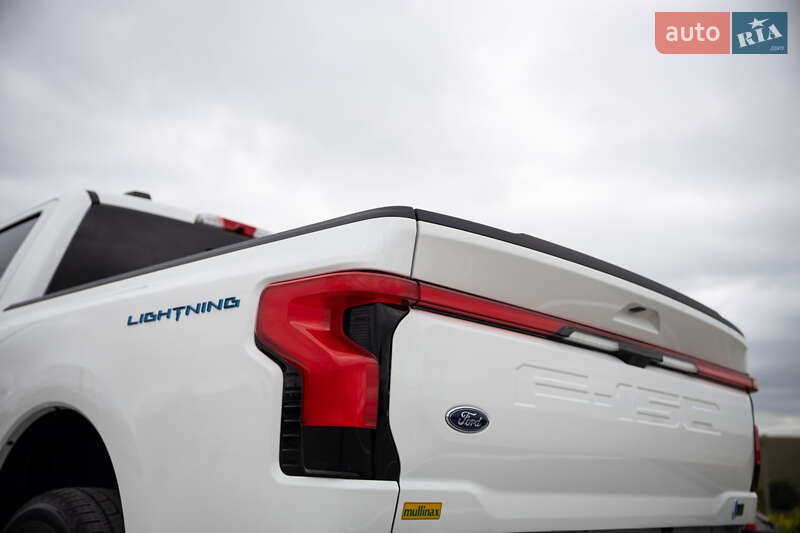 Пикап Ford F-150 2023 в Тернополе