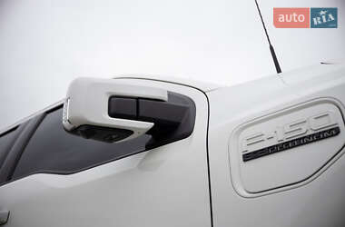 Пикап Ford F-150 2023 в 