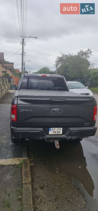 Пікап Ford F-150 2015 в Івано-Франківську