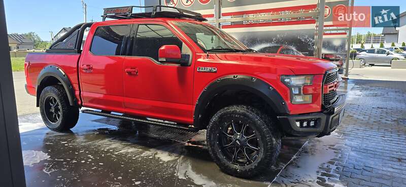 Пікап Ford F-150 2015 в Чернівцях