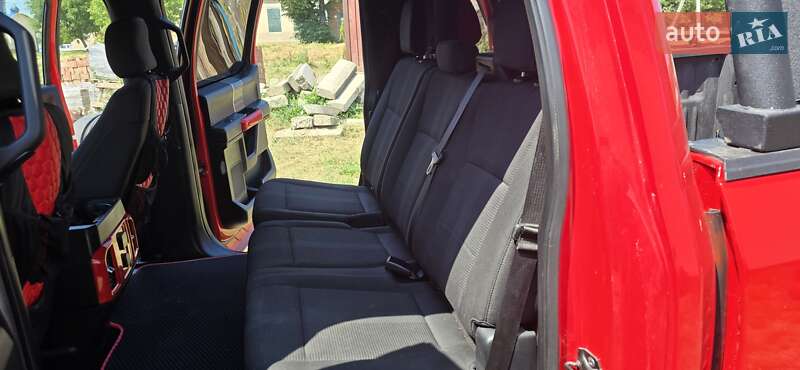 Пікап Ford F-150 2015 в Чернівцях