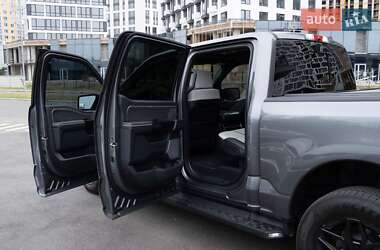 Пікап Ford F-150 2023 в 