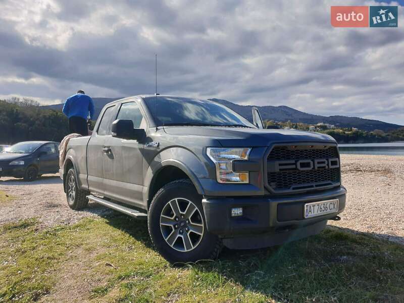 Пікап Ford F-150 2015 в Івано-Франківську