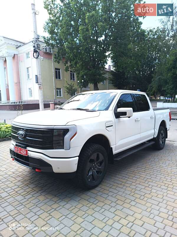 Пикап Ford F-150 2022 в Ровно