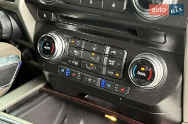 Пикап Ford F-150 2015 в 