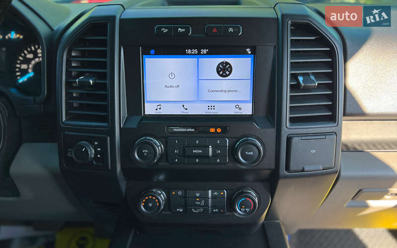 Пикап Ford F-150 2019 в Львове