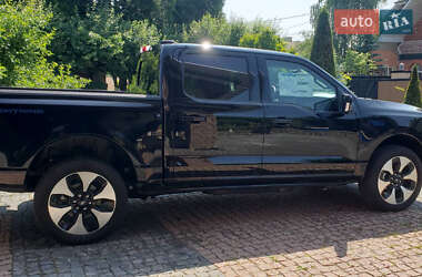 Пикап Ford F-150 2024 в 