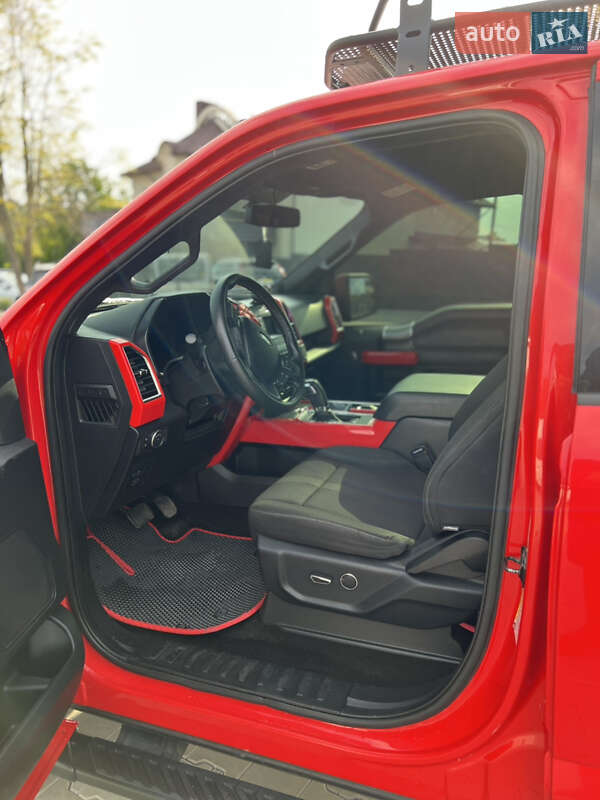 Пикап Ford F-150 2015 в Черновцах