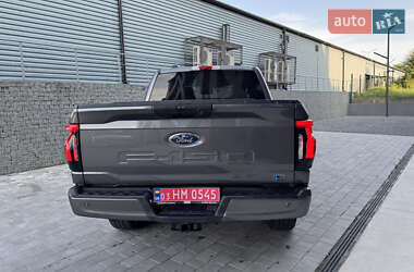 Пикап Ford F-150 2022 в 
