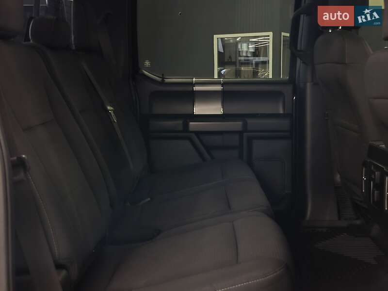 Пикап Ford F-150 2015 в Николаеве