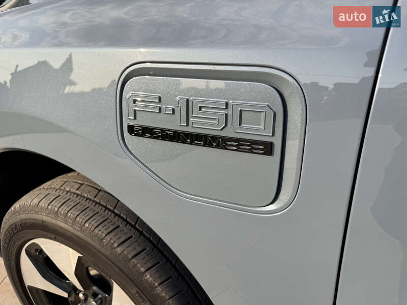 Пикап Ford F-150 2023 в Тернополе