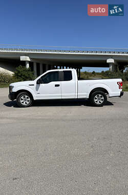 Пикап Ford F-150 2015 в 