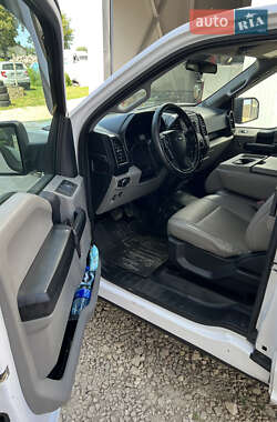 Пикап Ford F-150 2015 в 