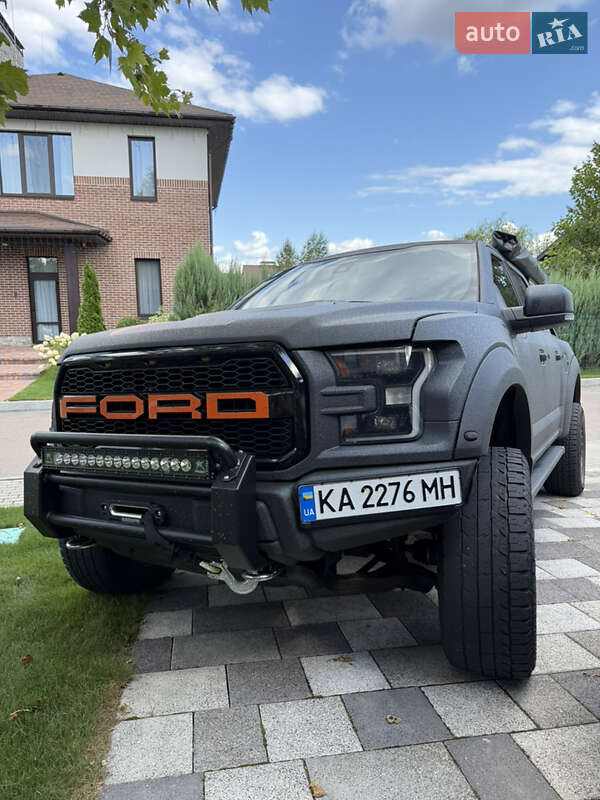 Пикап Ford F-150 2015 в Киеве