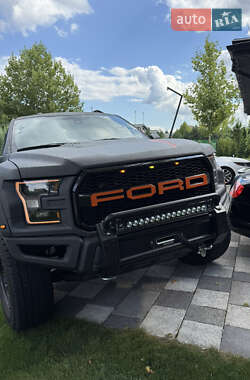 Пикап Ford F-150 2015 в 
