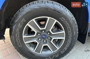 Пикап Ford F-150 2015 в 