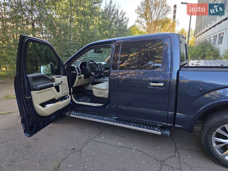 Пикап Ford F-150 2017 в Чернигове