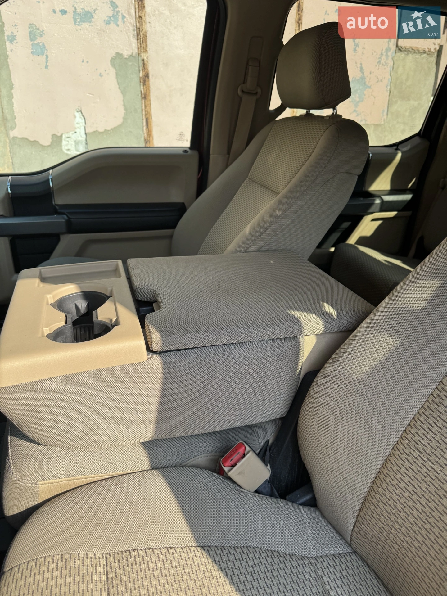 2015 Ford F-150 - мініатюра 8