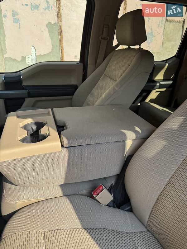 Пикап Ford F-150 2015 в Виннице