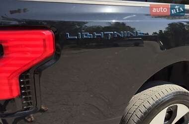 Пікап Ford F-150 2023 в 