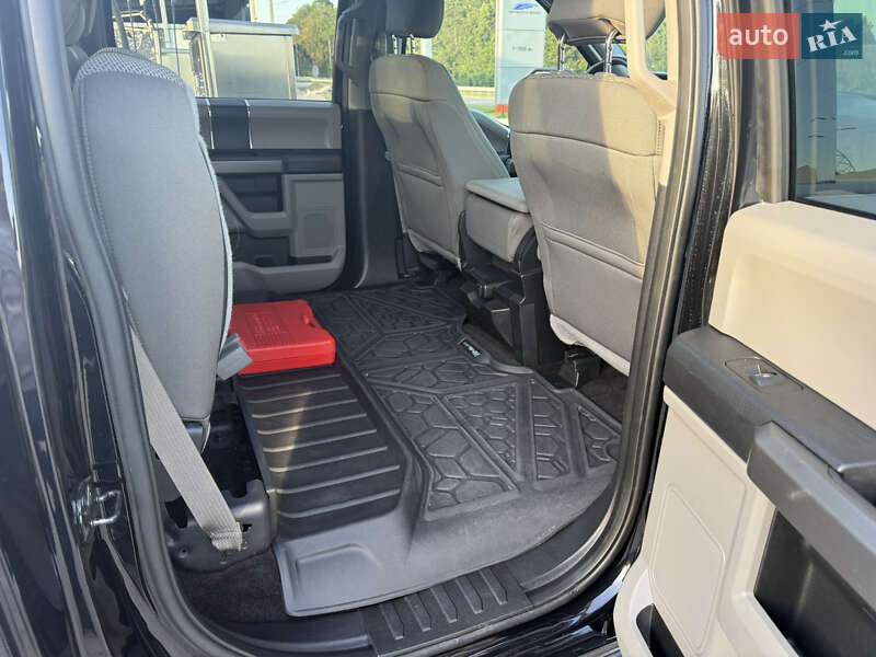 Пикап Ford F-150 2016 в Тернополе