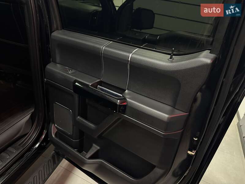 Пикап Ford F-150 2018 в Тернополе