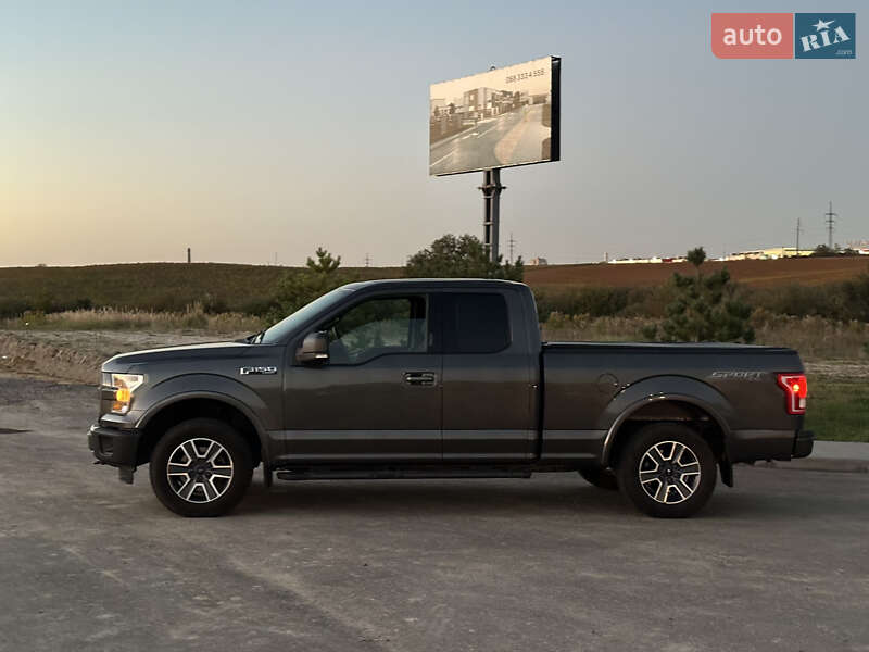 Пикап Ford F-150 2015 в Ровно