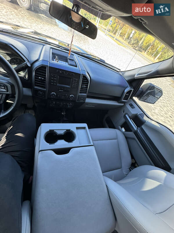 Пикап Ford F-150 2017 в Киеве