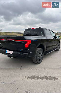 Пикап Ford F-150 2023 в 