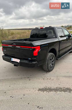 Пикап Ford F-150 2023 в 