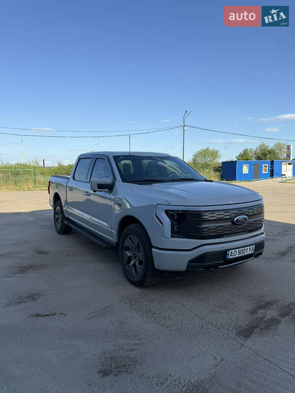 Пікап Ford F-150 2023 в 