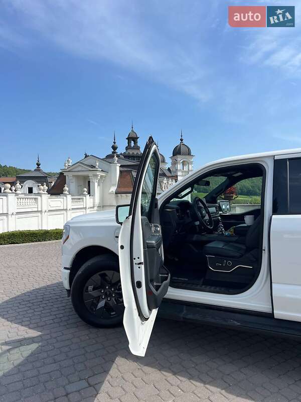 Пикап Ford F-150 2022 в Тернополе фото 11 Пикап Ford F-150 2022 в Тернополе