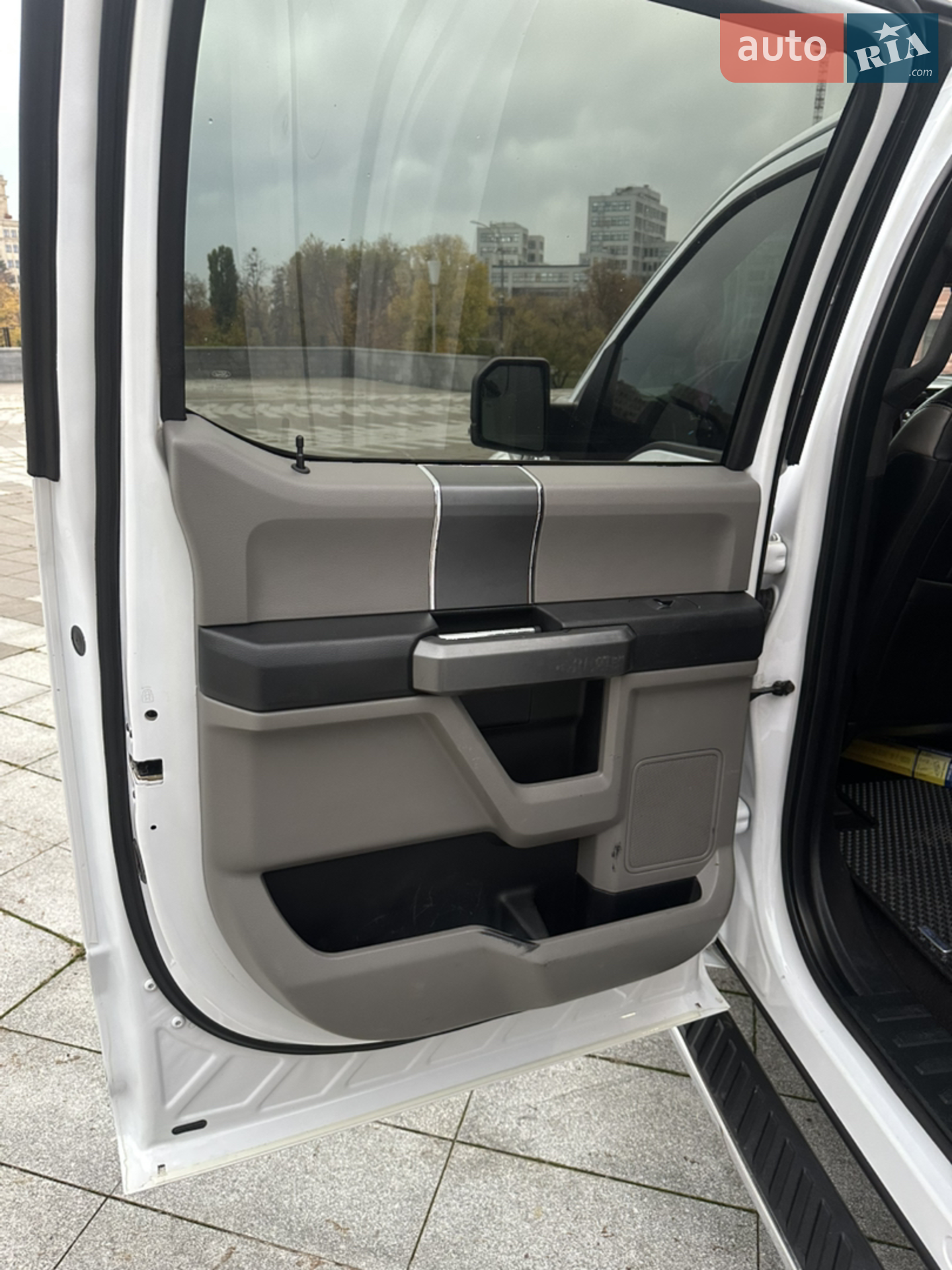 2016 Ford F-150 - мініатюра 16