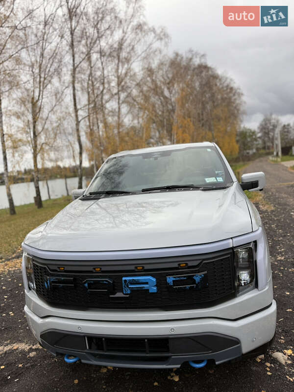 Пикап Ford F-150 2024 в Сумах фото 12 Пикап Ford F-150 2024 в Сумах