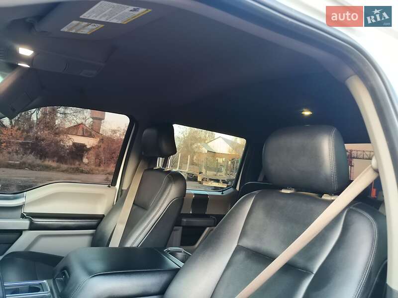 Пикап Ford F-150 2015 в Тячеве