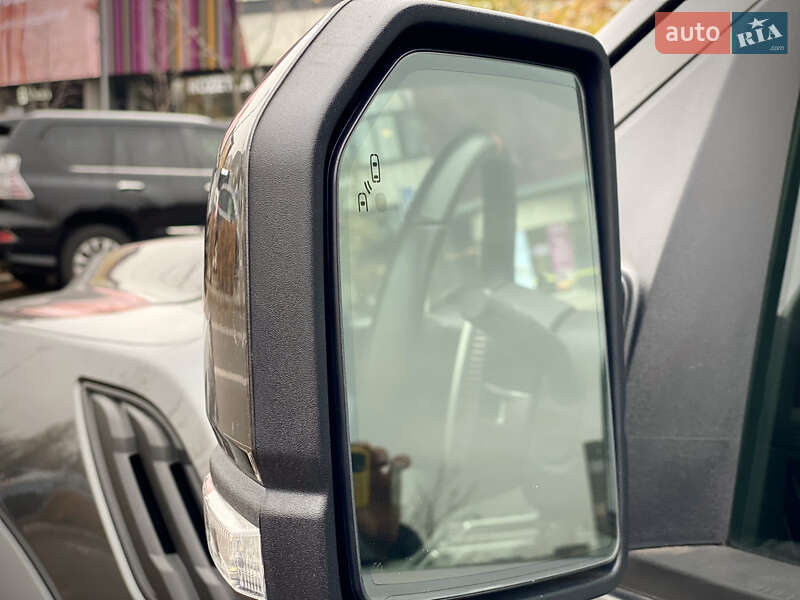 Пикап Ford F-150 2018 в Киеве фото 16 Пикап Ford F-150 2018 в Киеве