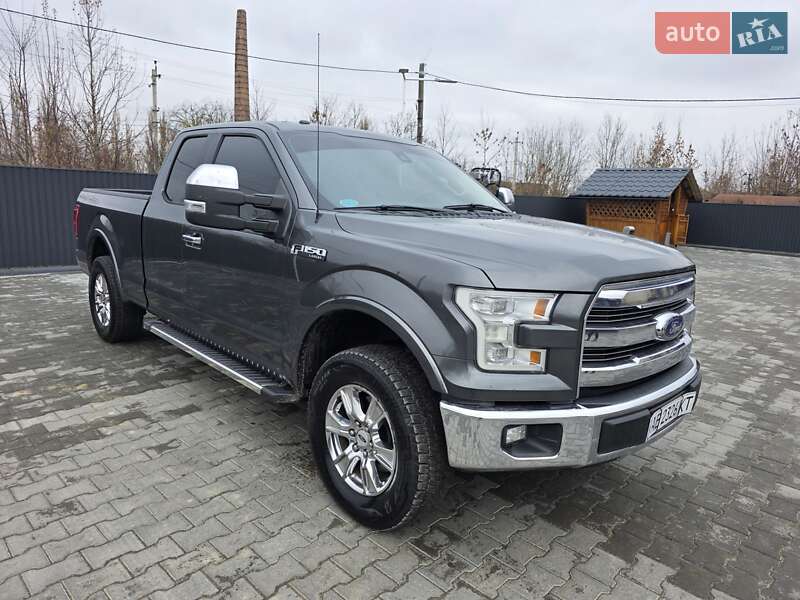 Пикап Ford F-150 2015 в Баре