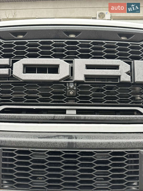 Пикап Ford F-150 2019 в Черновцах