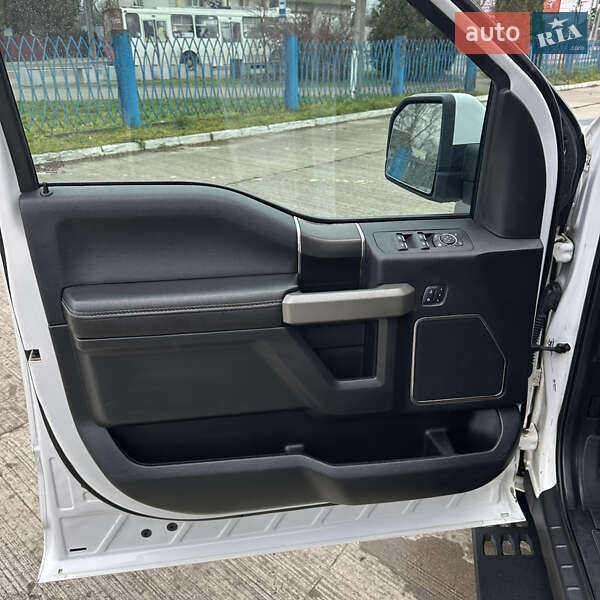 Пикап Ford F-150 2019 в Черновцах