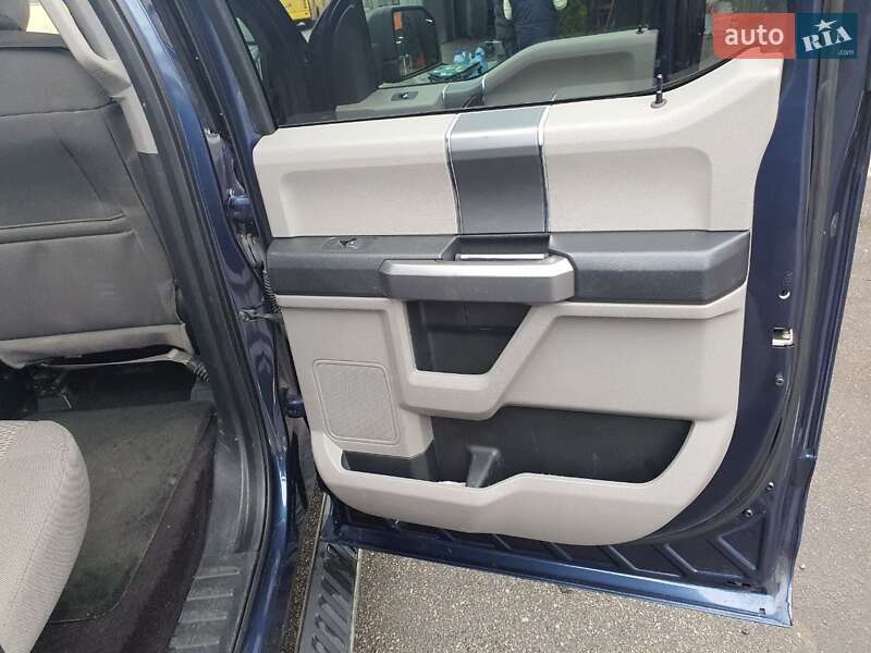 Пикап Ford F-150 2016 в Киеве