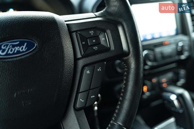 Пикап Ford F-150 2018 в Черновцах