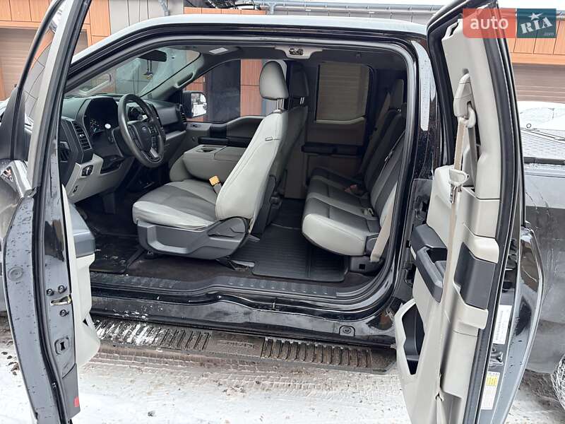 Пікап Ford F-150 2017 в Кривому Розі