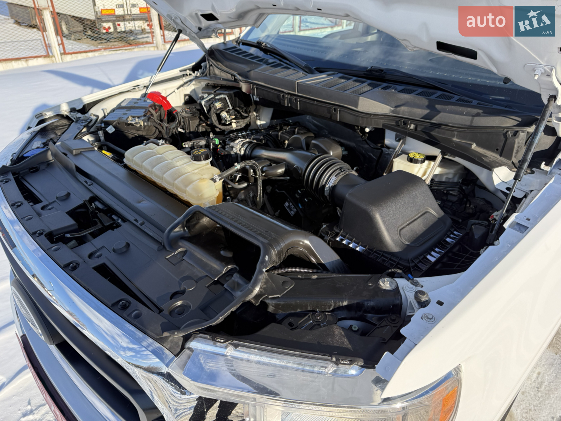2021 Ford F-150 - мініатюра 25