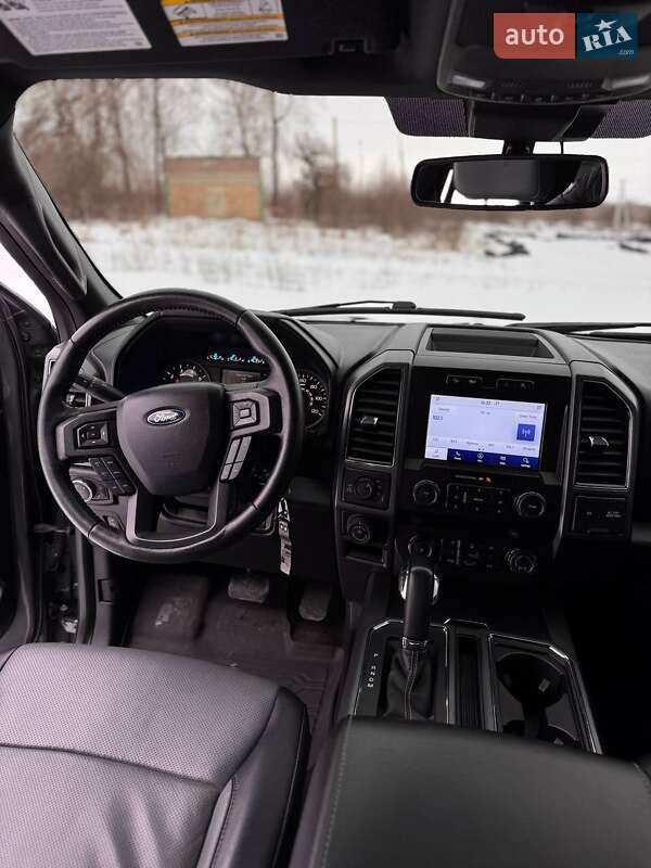 Пикап Ford F-150 2020 в Волочиске