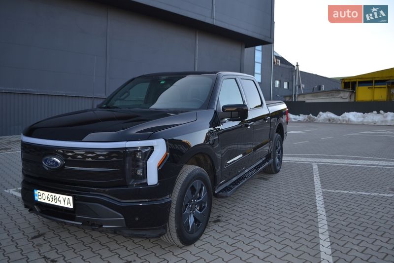 Пикап Ford F-150 2022 в Тернополе